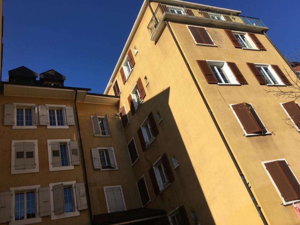 Parking Voiture & Appartement 2Pcs Lausanne Centre ภายนอก รูปภาพ